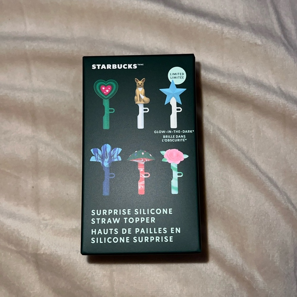 NEW STARBUCKS SURPRISE SILICONE STRAW TOPPER